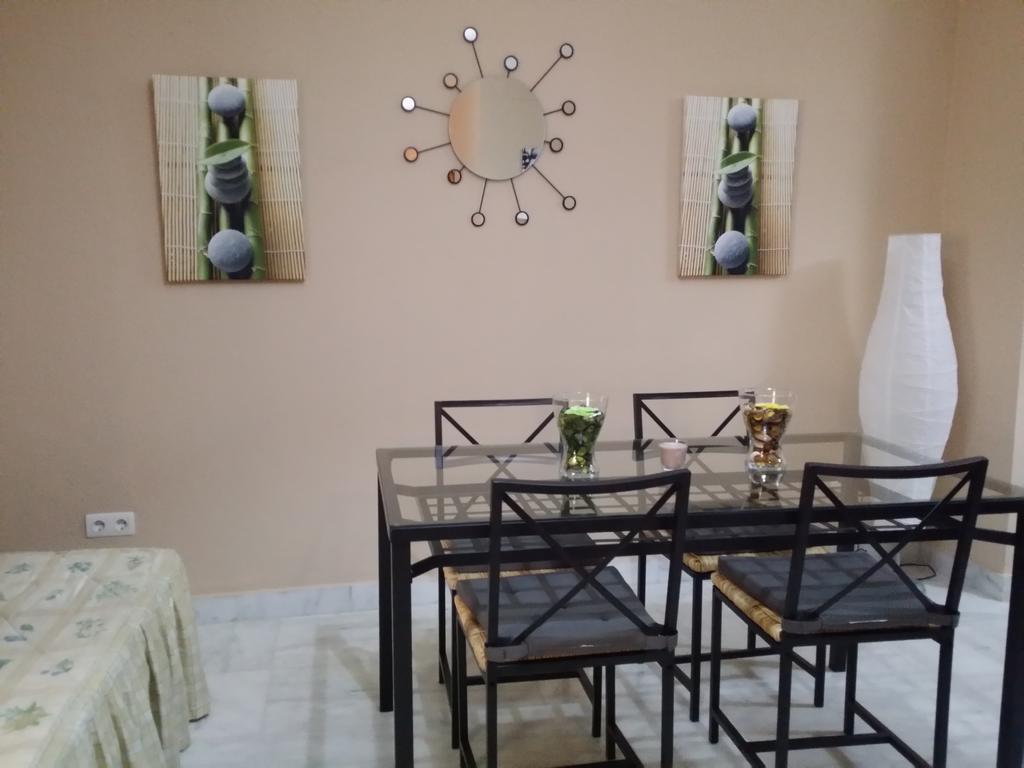 סביליה Apartamento Venecia Arenal מראה חיצוני תמונה