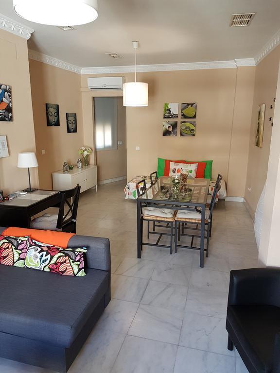 סביליה Apartamento Venecia Arenal מראה חיצוני תמונה