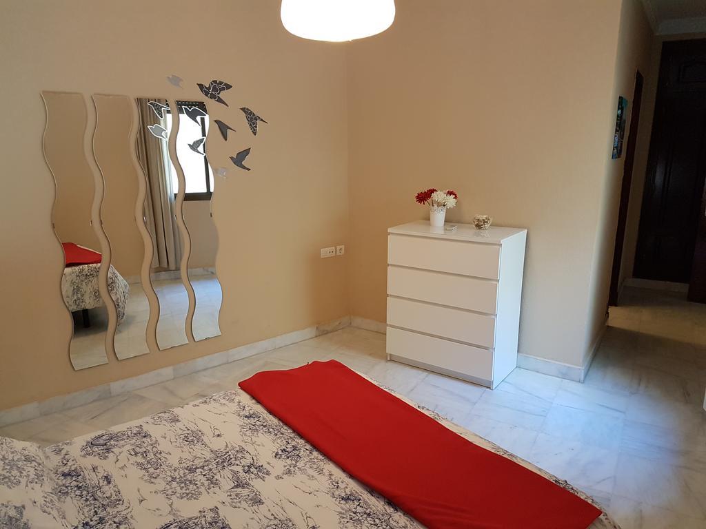 סביליה Apartamento Venecia Arenal מראה חיצוני תמונה